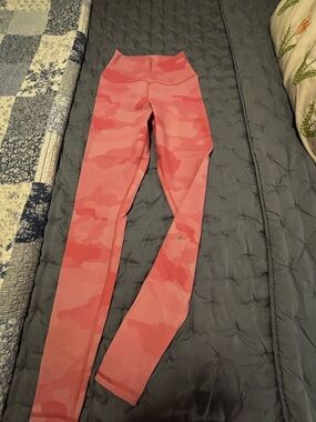 ALO Yoga Pink Camo High-Waist Leggings